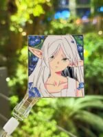 Frieren stainglass square in hand